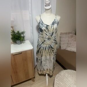 Volcom beach cover up
